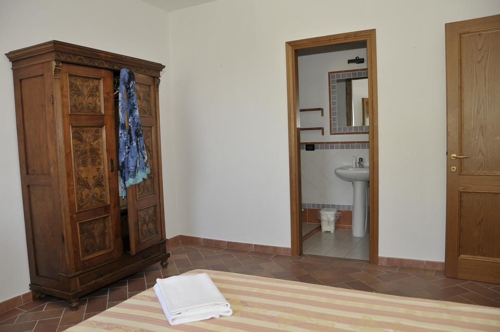 Agriturismo Renai E Monte II Gambassi Terme Luaran gambar
